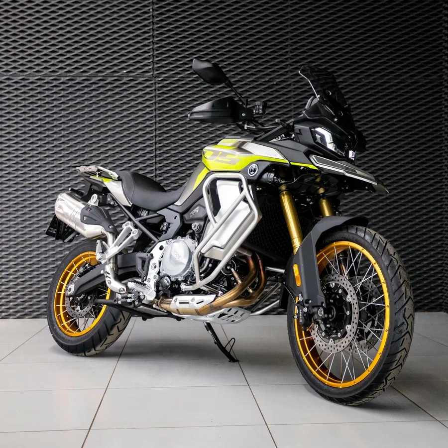 Voge DS900X