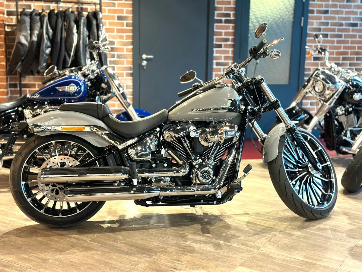Harley-Davidson Breakout