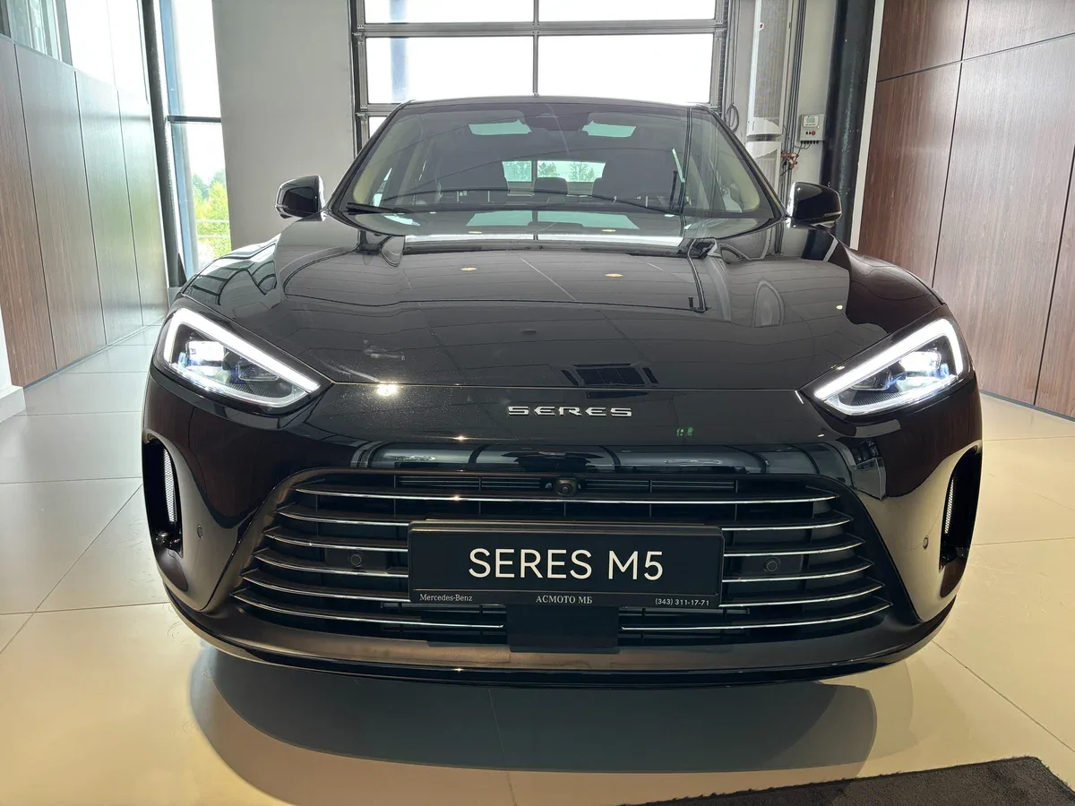 Seres M5