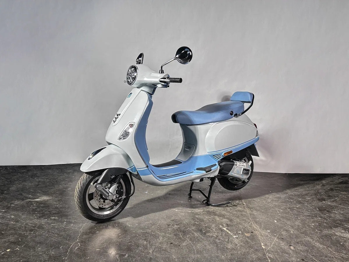 Vespa VXL 125