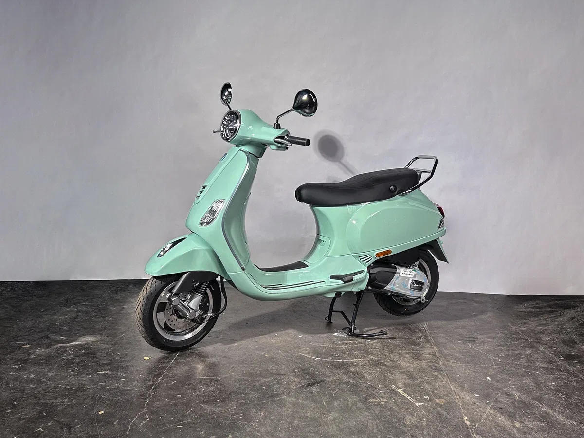 Vespa VXL 125