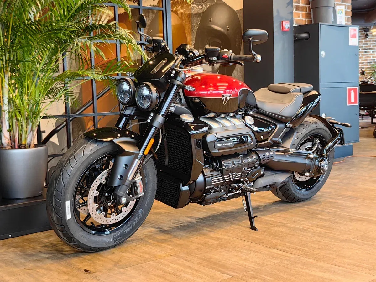 Triumph Rocket 3