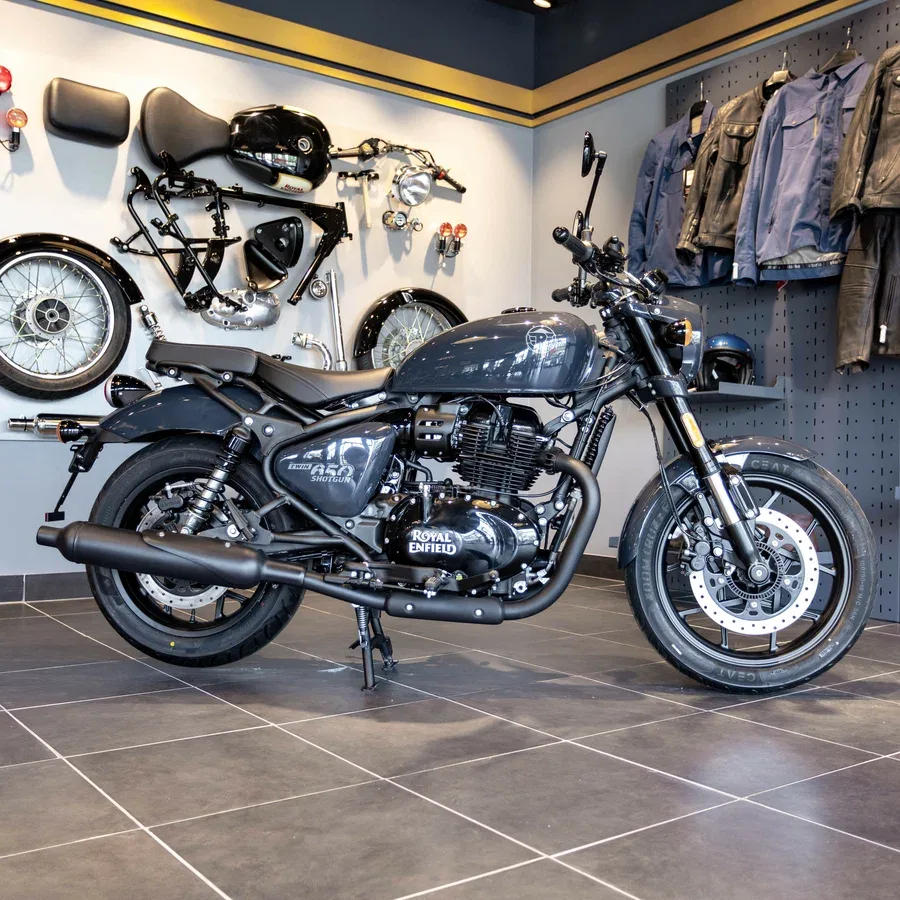 Royal Enfield Shotgun