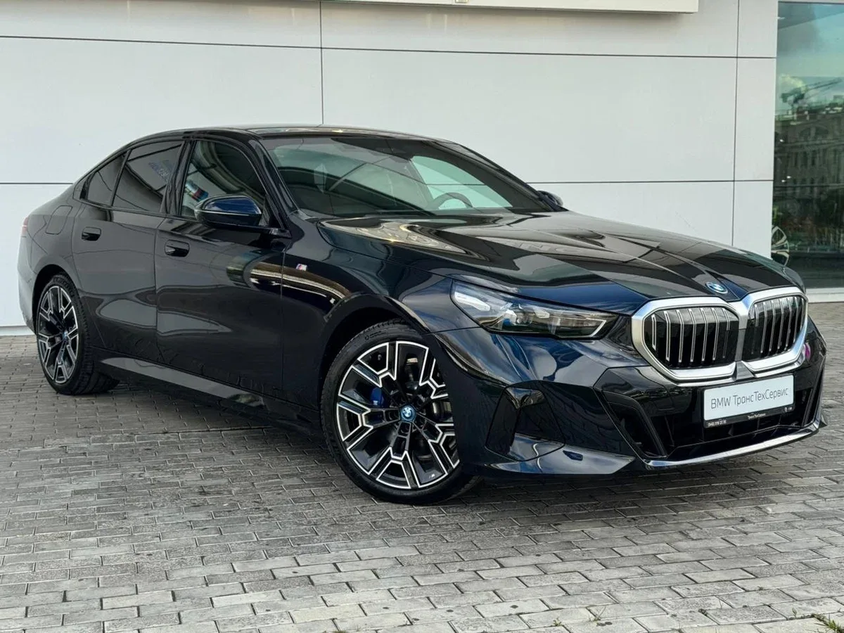 BMW 5 серии VIII (G60/G61/G68)