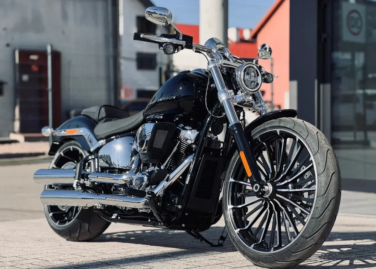 Harley-Davidson Breakout
