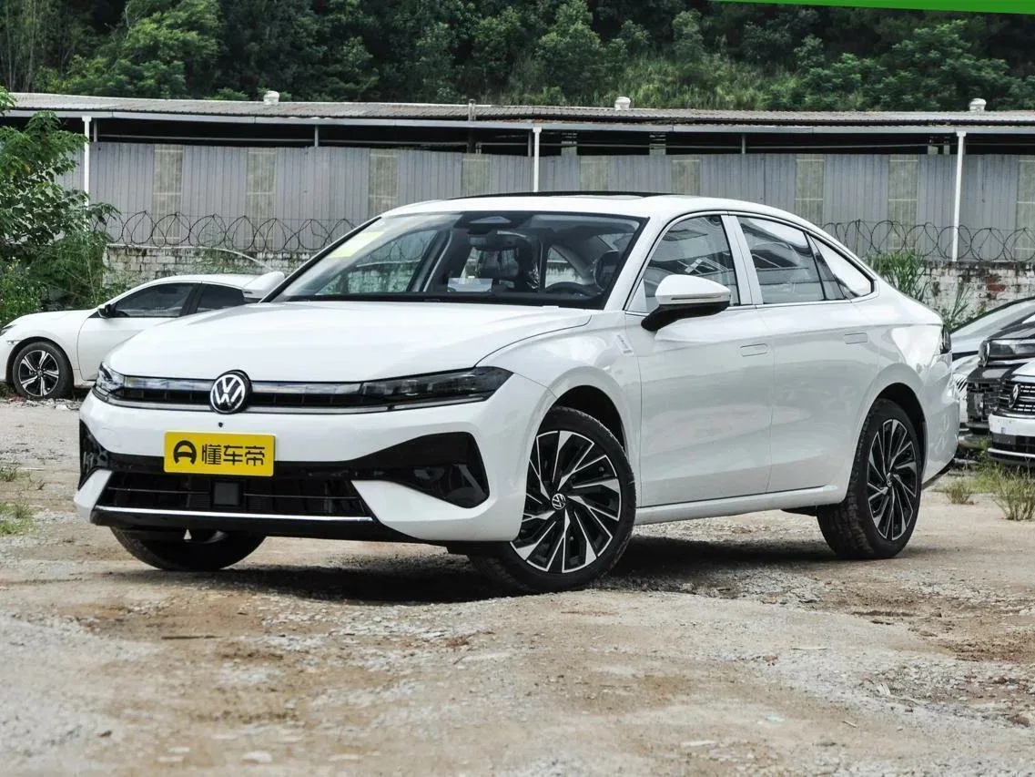 Volkswagen Sagitar IV