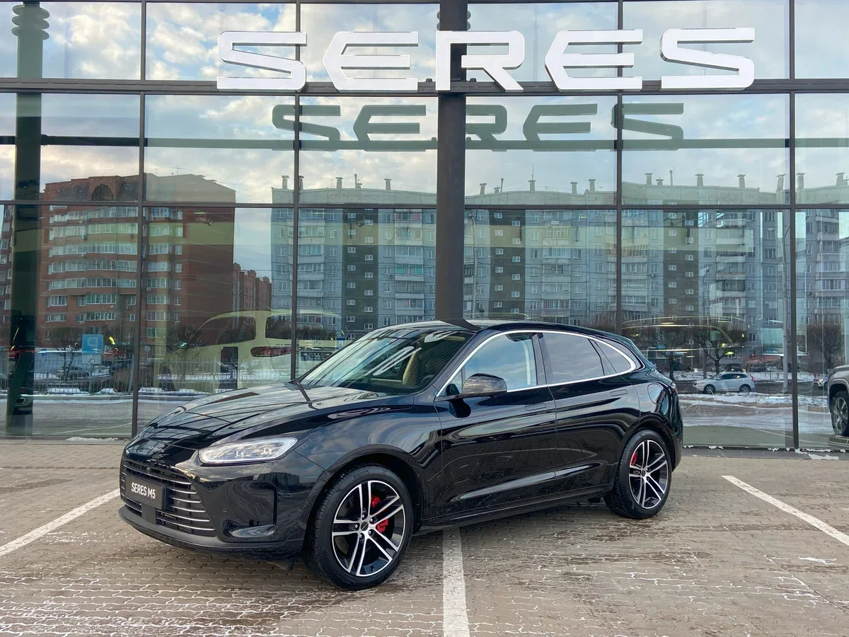 Seres M5