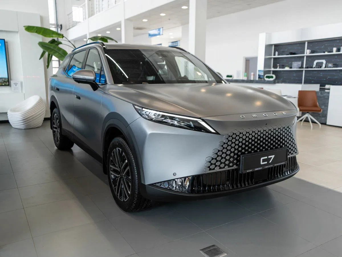Omoda C7