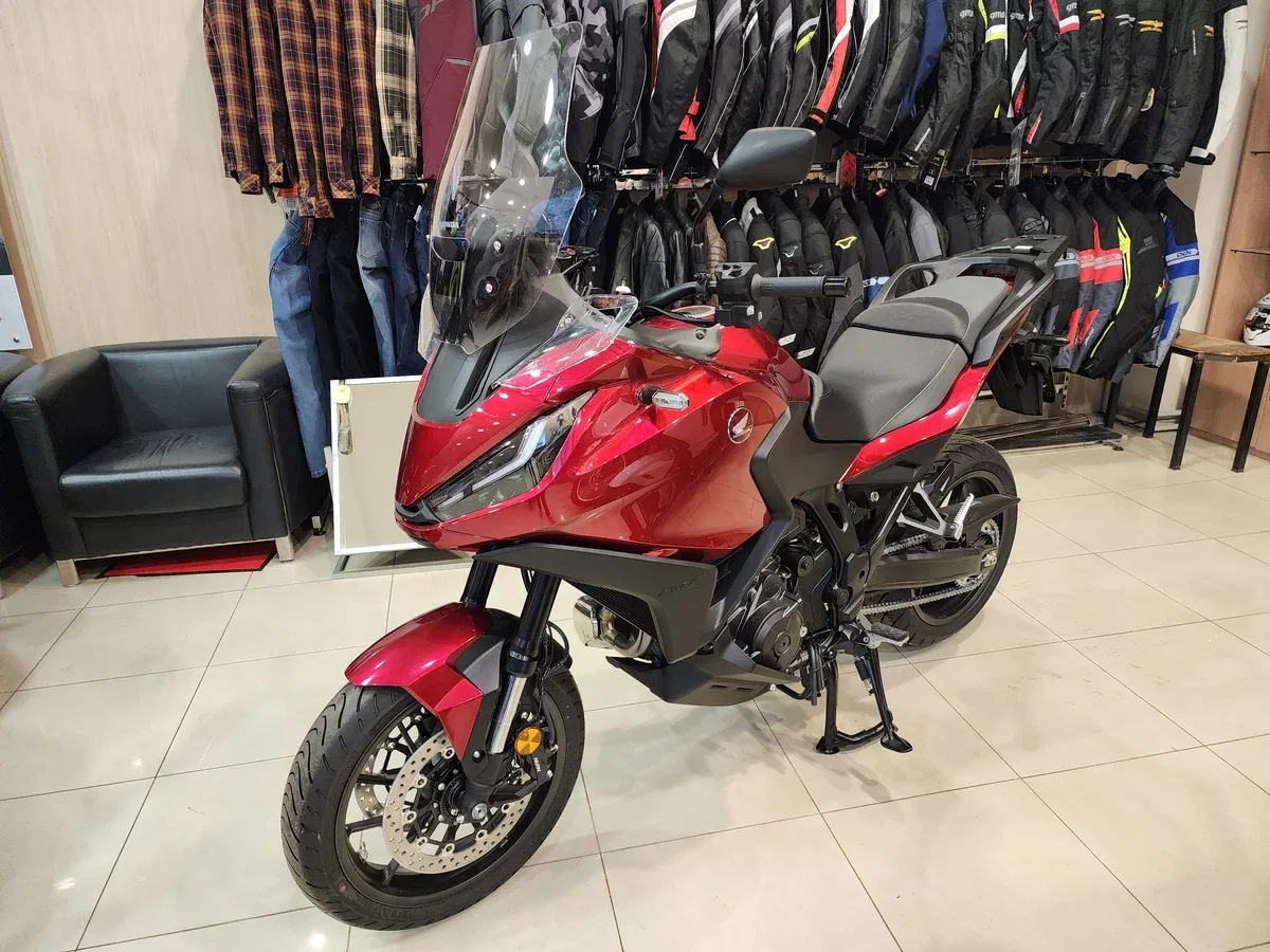 Honda NT1100