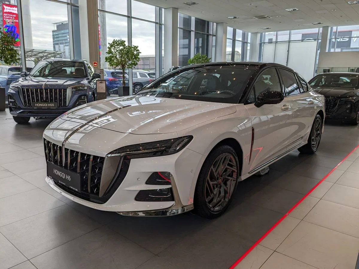 Hongqi H6