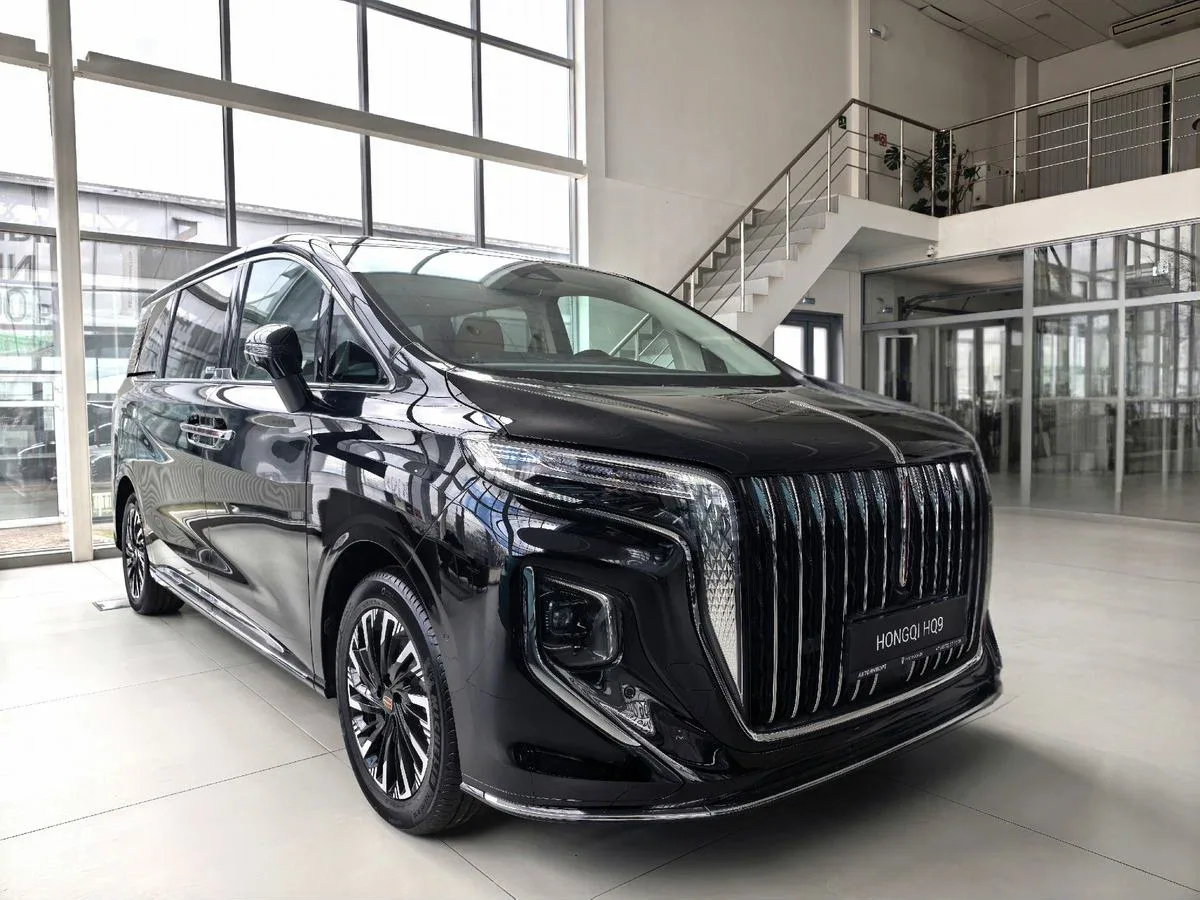 Hongqi HQ9