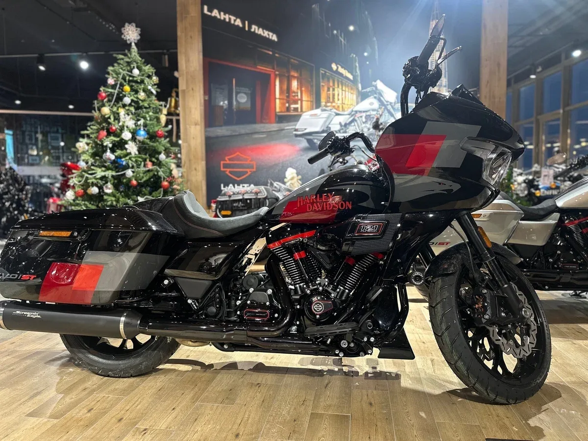 Harley-Davidson CVO Road Glide ST