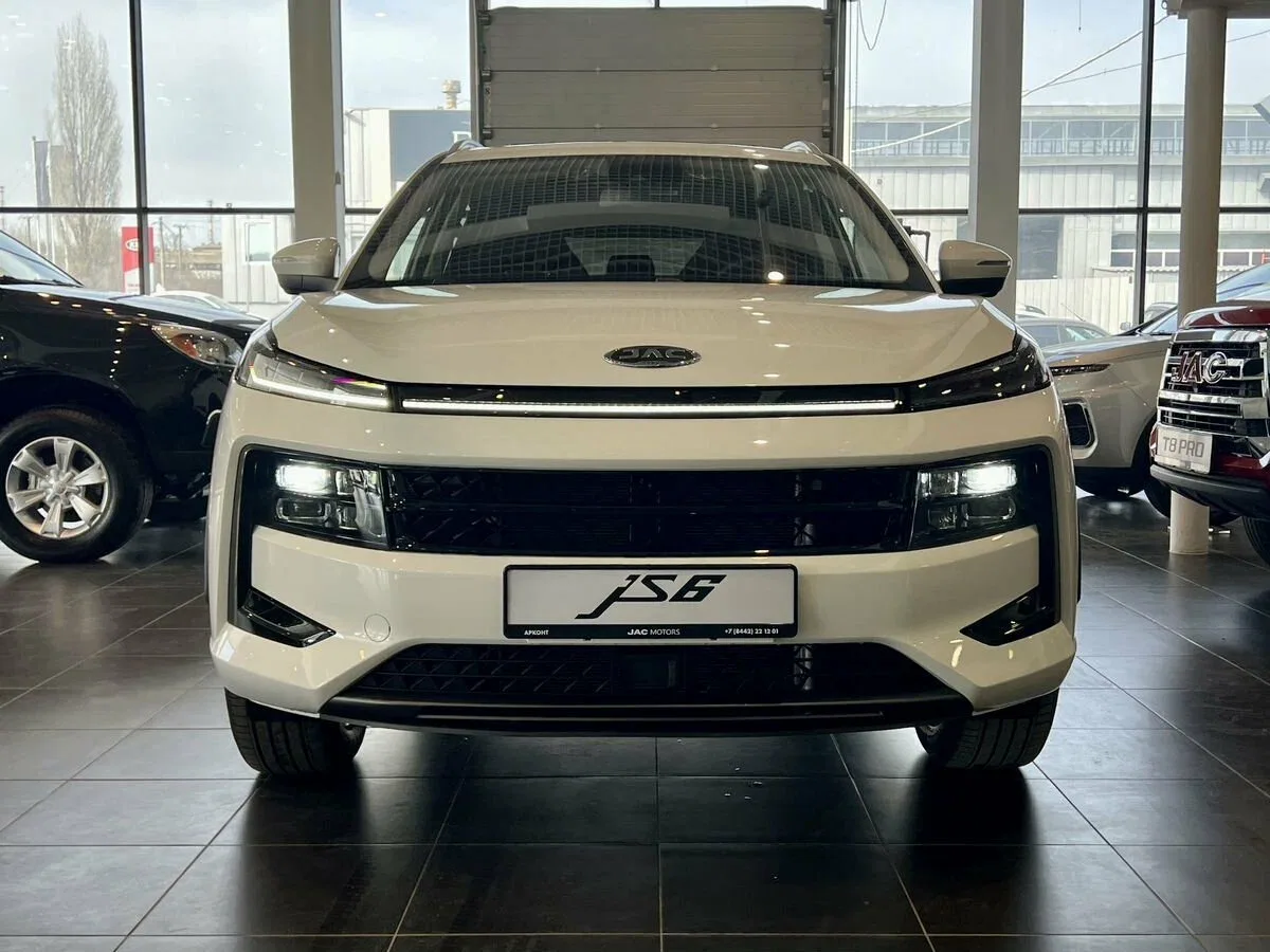 JAC JS6