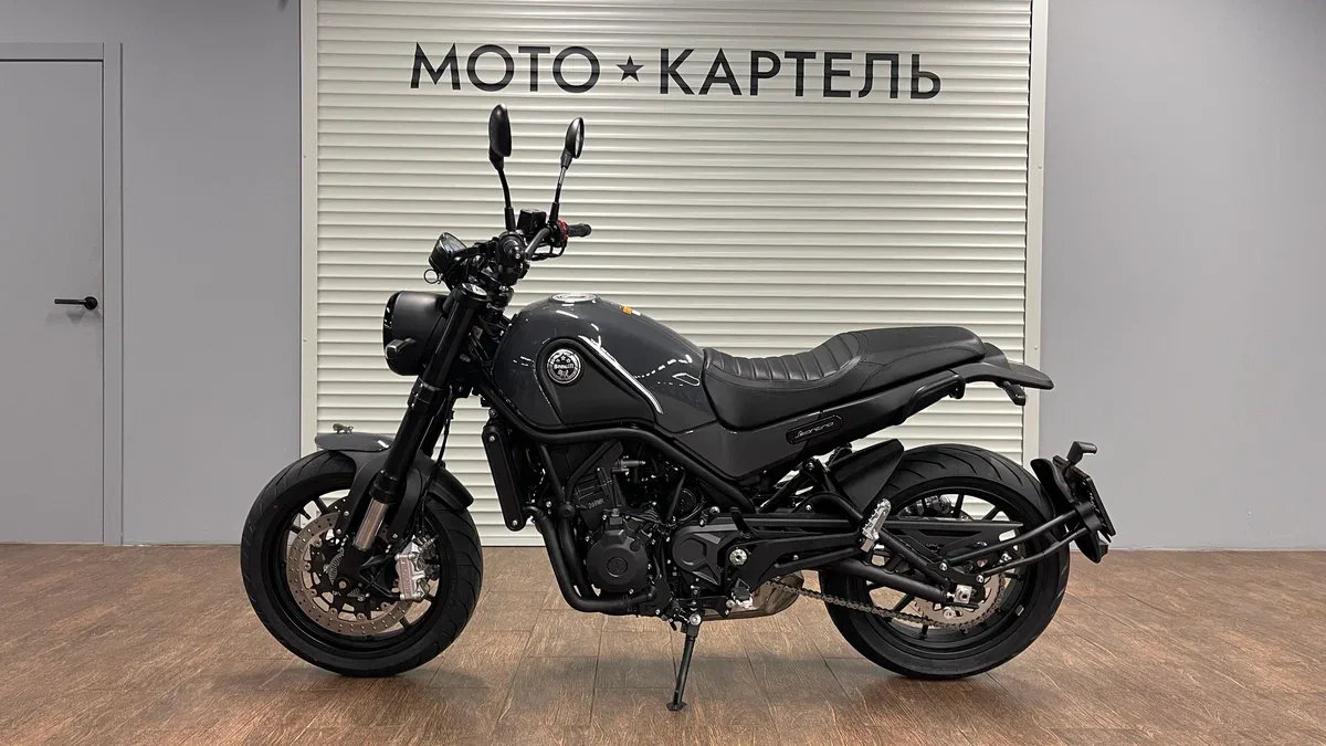 Benelli Leoncino 500
