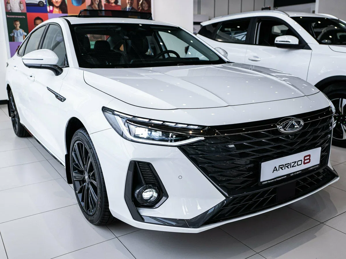 Chery Arrizo 8