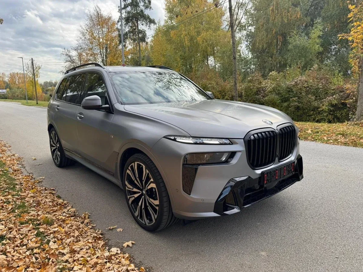 BMW X7 I (G07) Рестайлинг