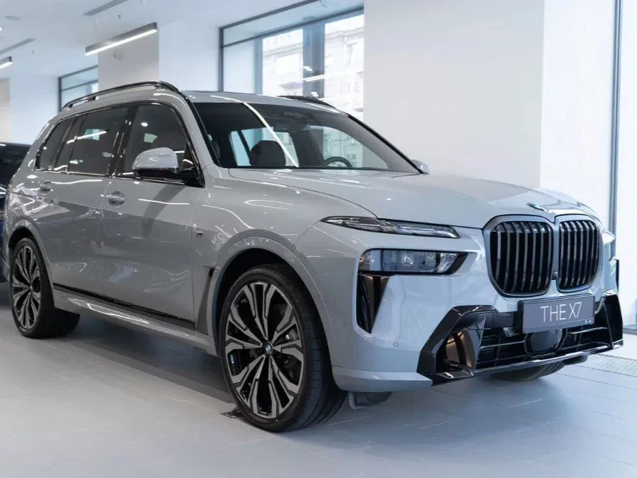 BMW X7 I (G07) Рестайлинг