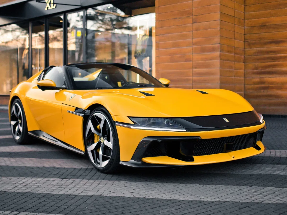 Ferrari 12Cilindri