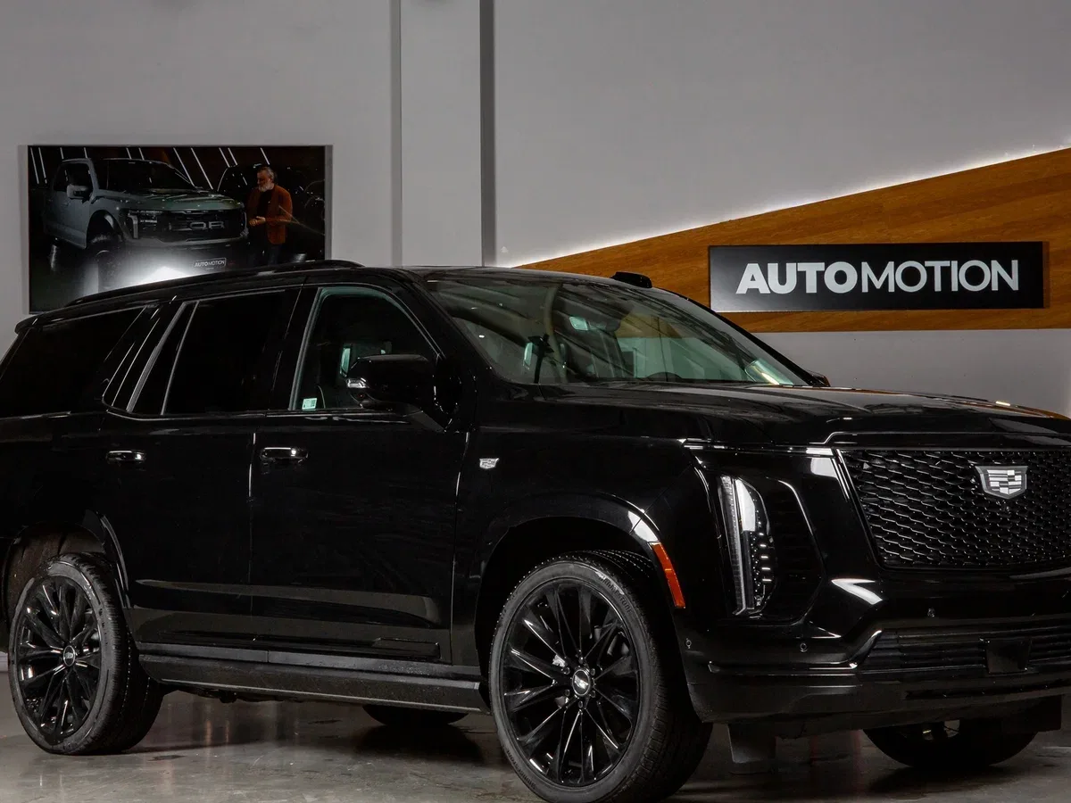 Cadillac Escalade V Рестайлинг