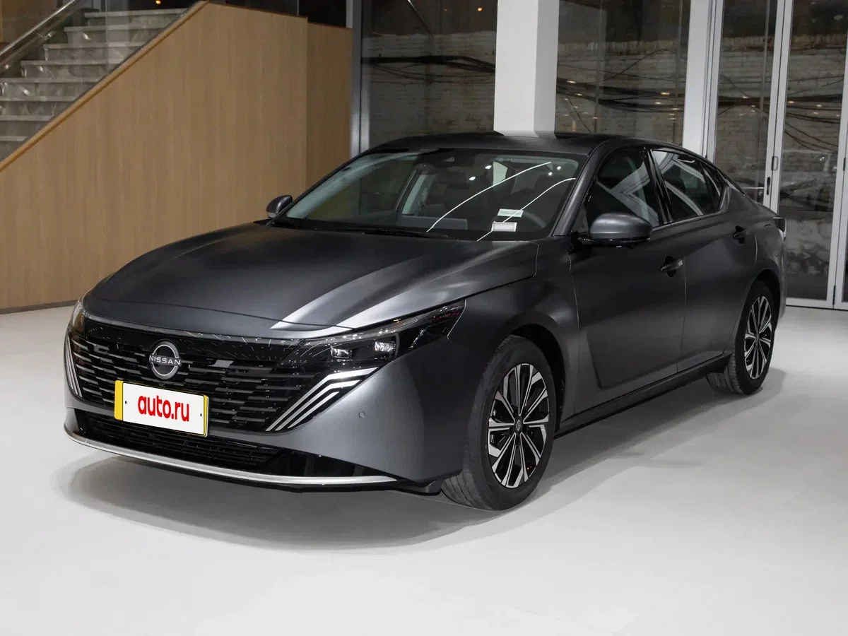 Nissan Teana IV