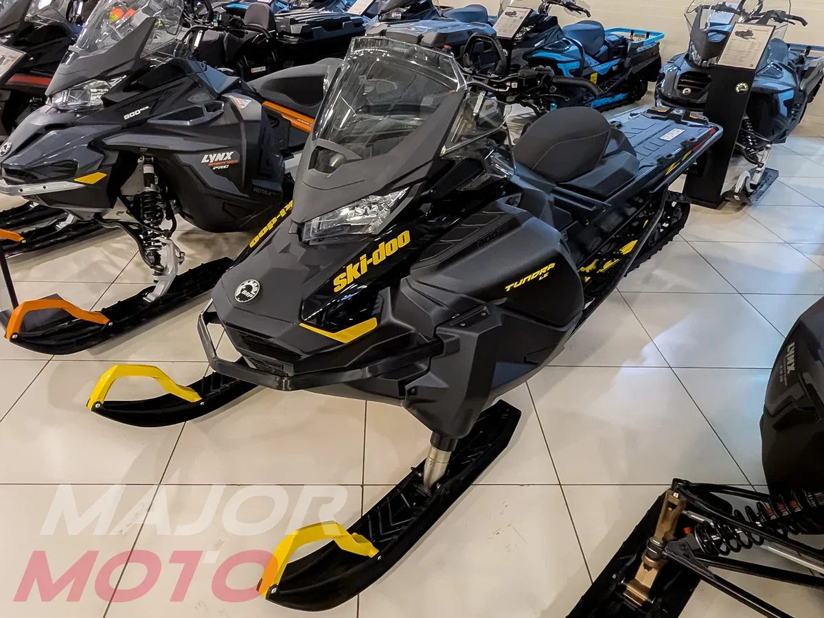 BRP Ski-Doo Tundra 600