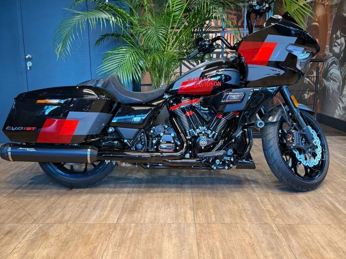 Harley-Davidson CVO Road Glide ST