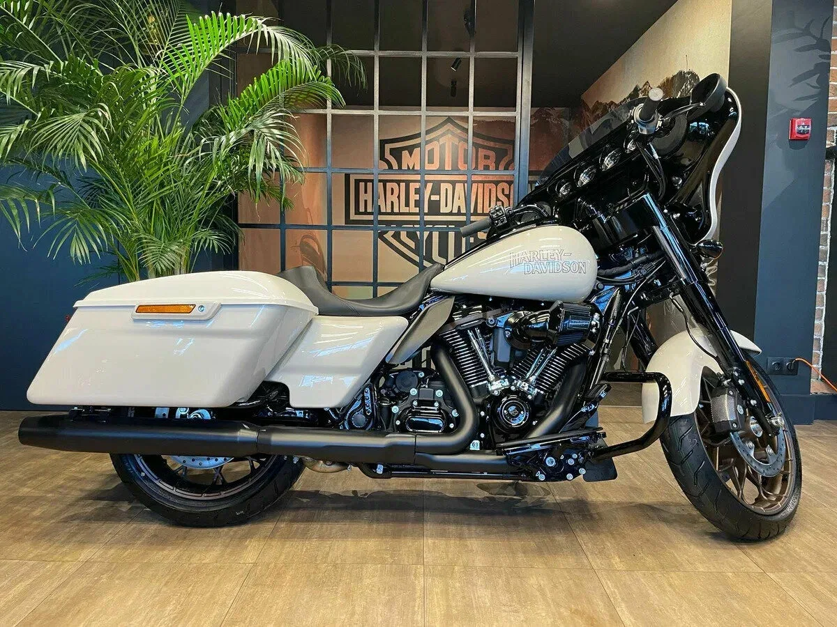 Harley-Davidson Street Glide ST