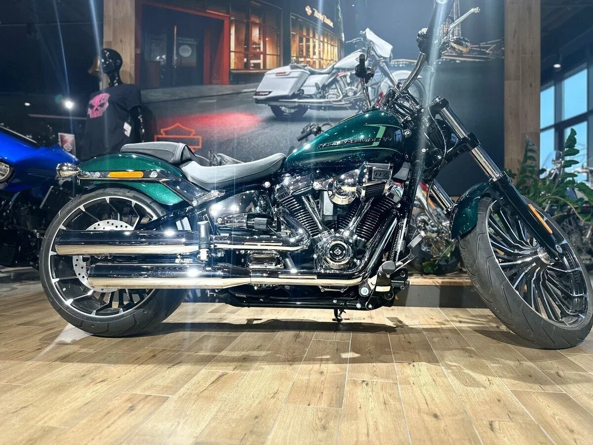 Harley-Davidson Breakout