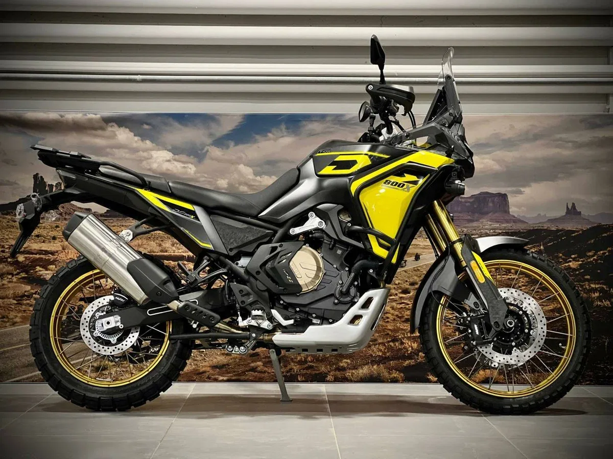 Voge 800DS Rally