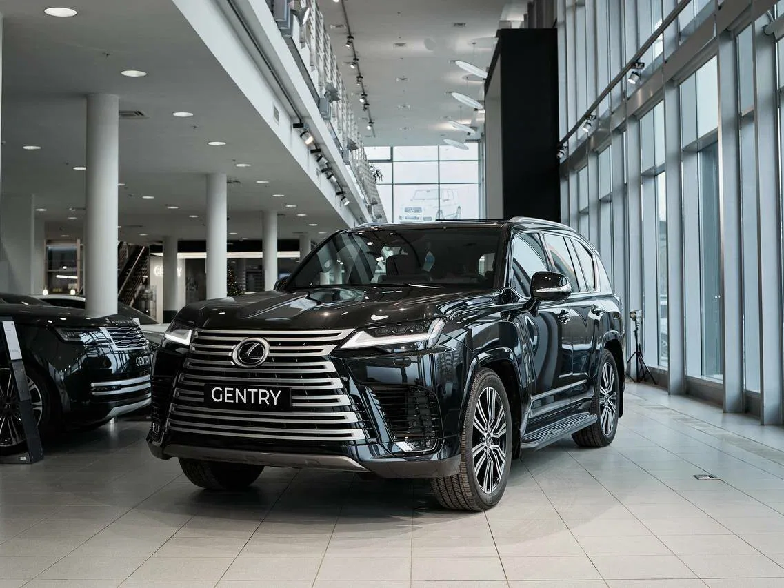 Lexus LX IV