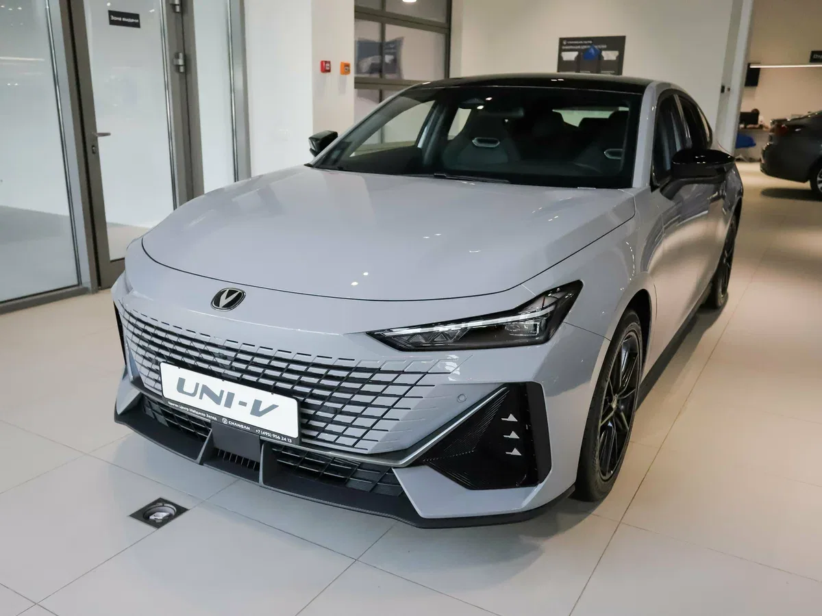 Changan UNI-V I