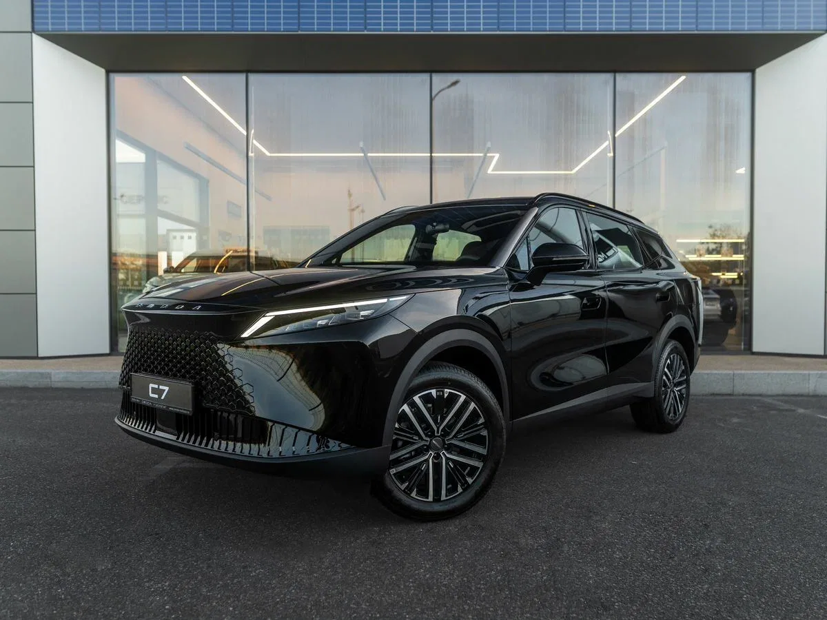 Omoda C7