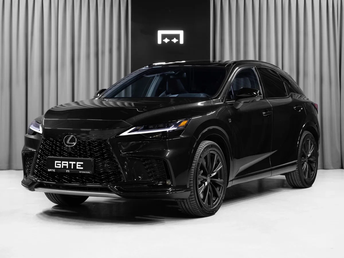 Lexus RX V