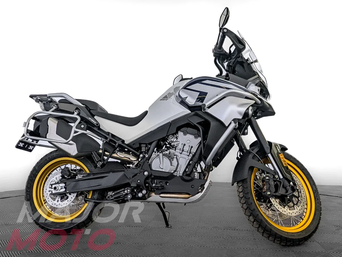 CFMoto 800MT Explore