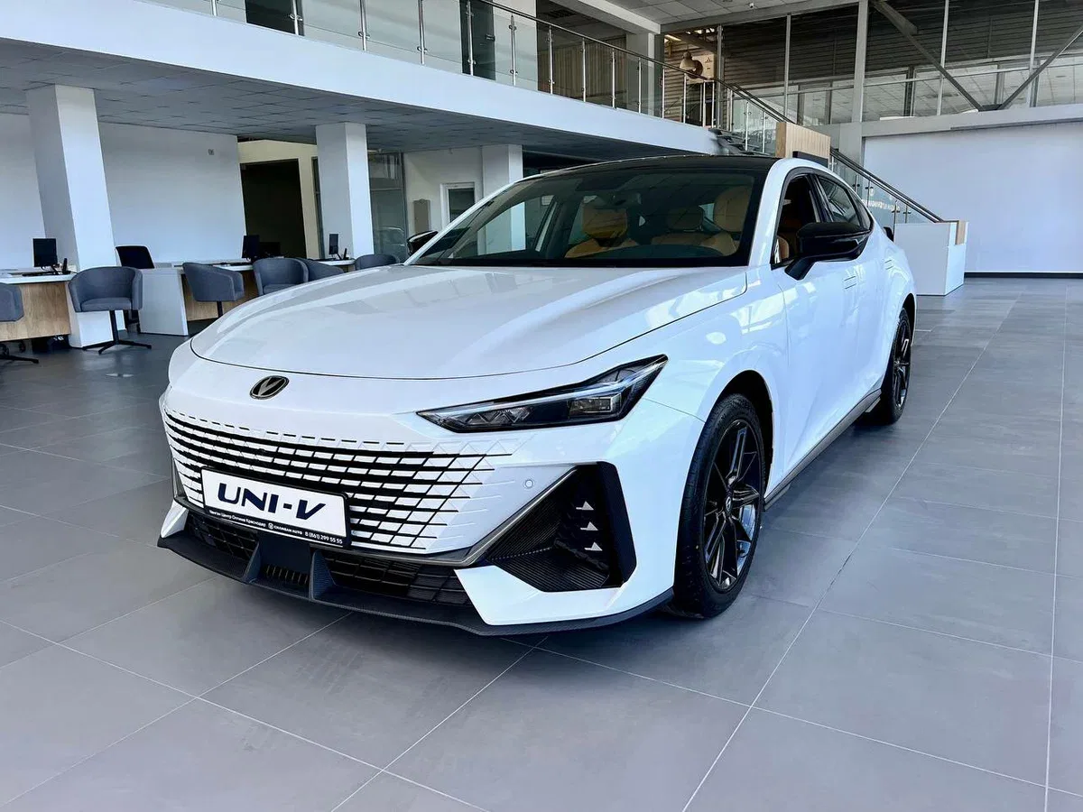 Changan UNI-V I