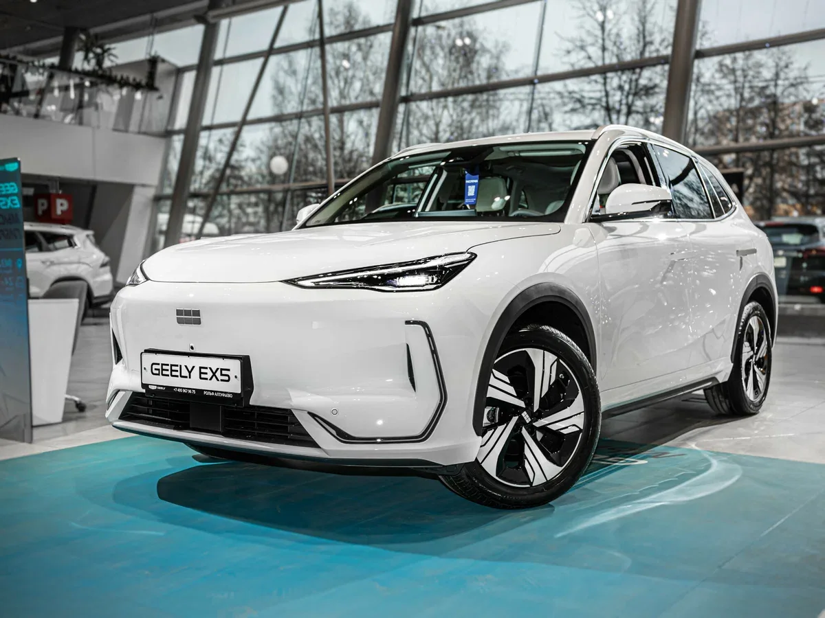 Geely EX5