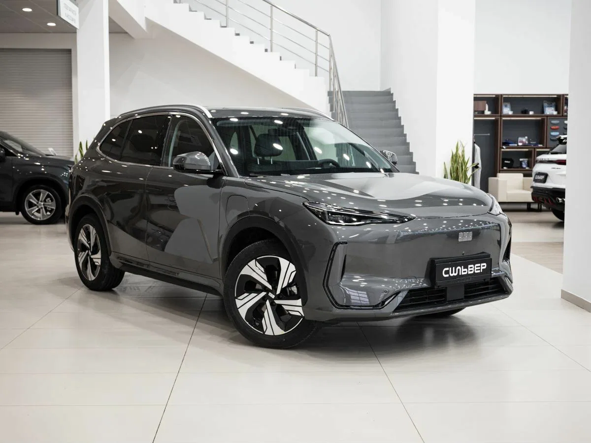 Geely EX5