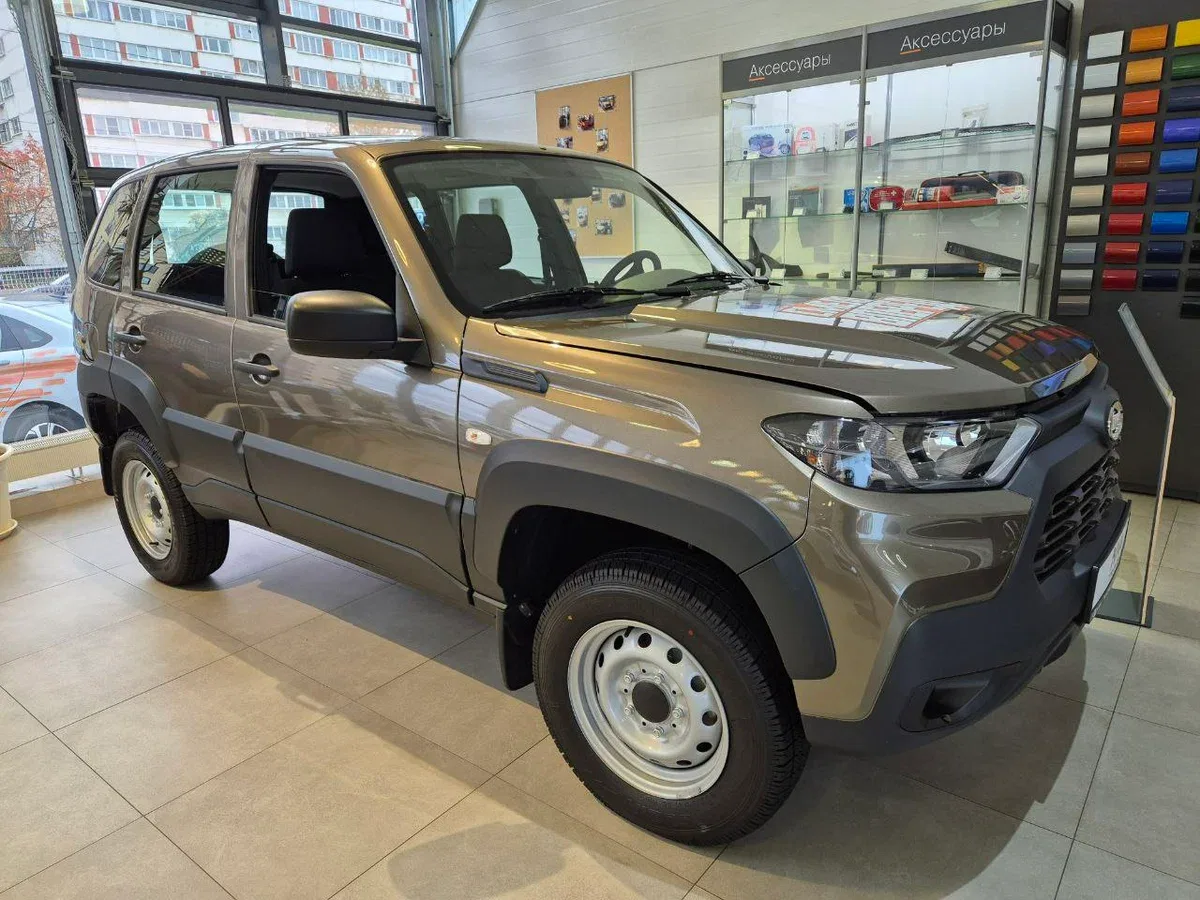 Lada (ВАЗ) Niva Travel I