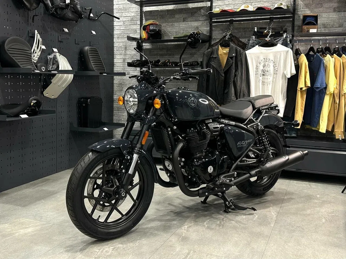 Royal Enfield Shotgun