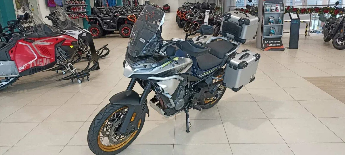 CFMoto 800MT Touring