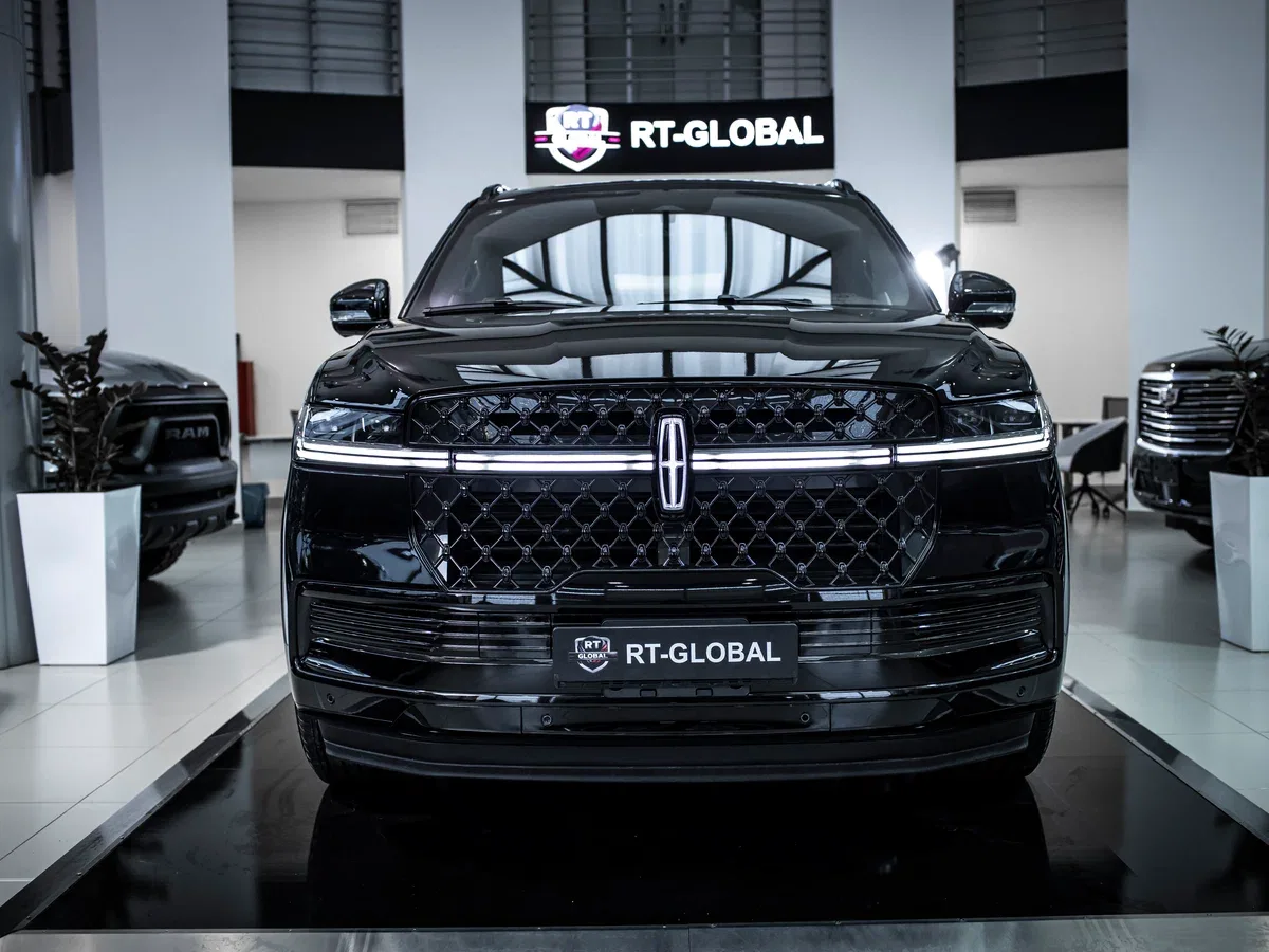 Lincoln Navigator V