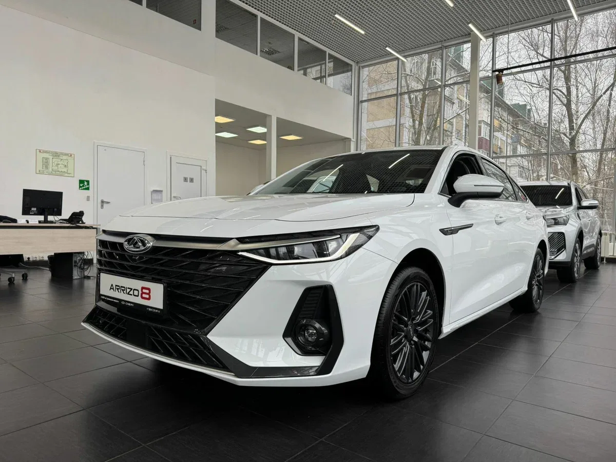 Chery Arrizo 8