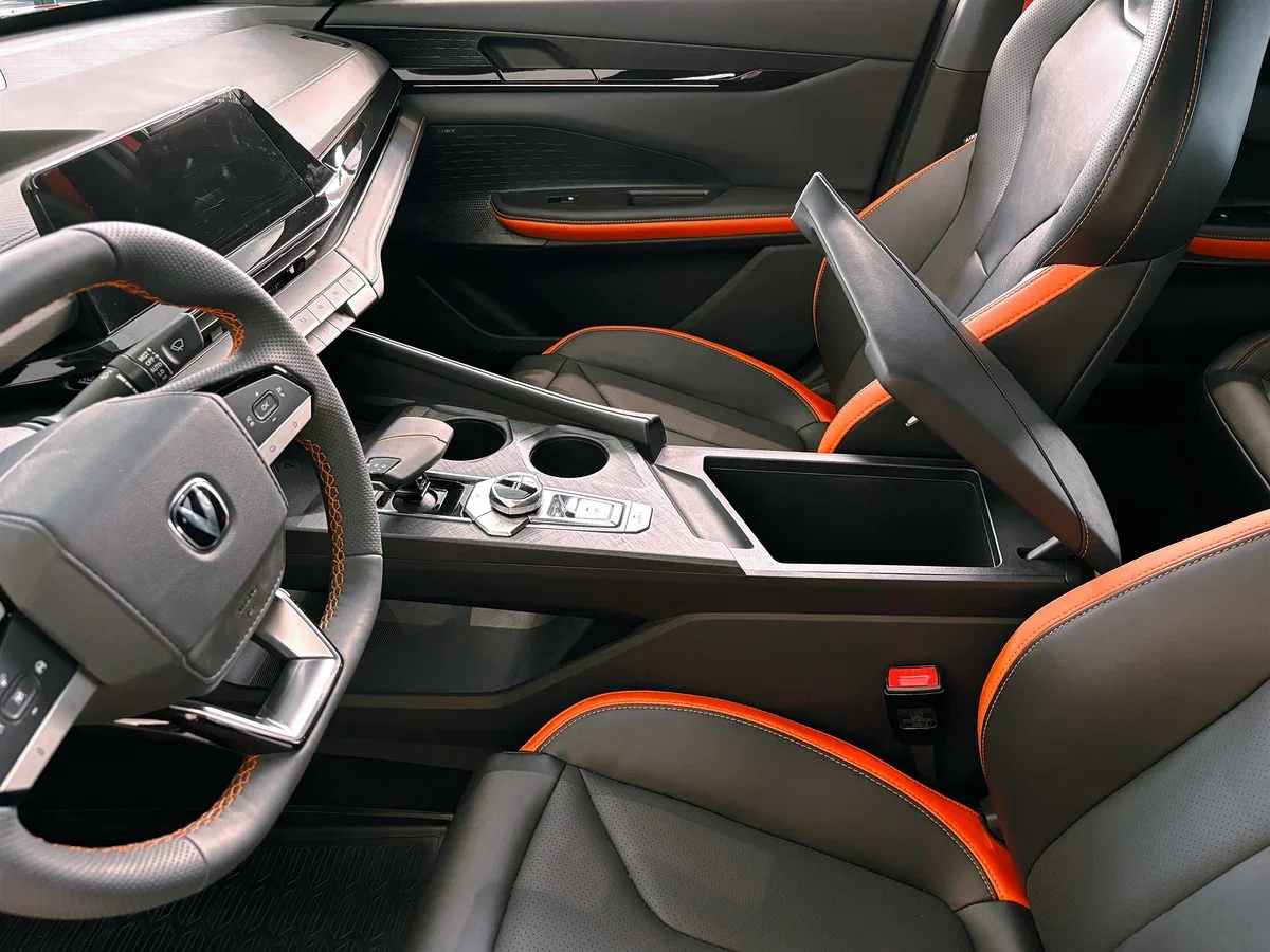 Changan UNI-V I