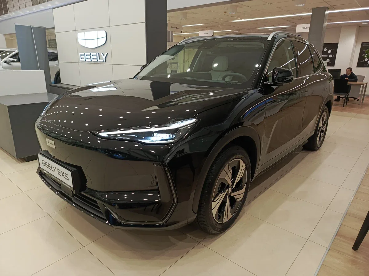 Geely EX5