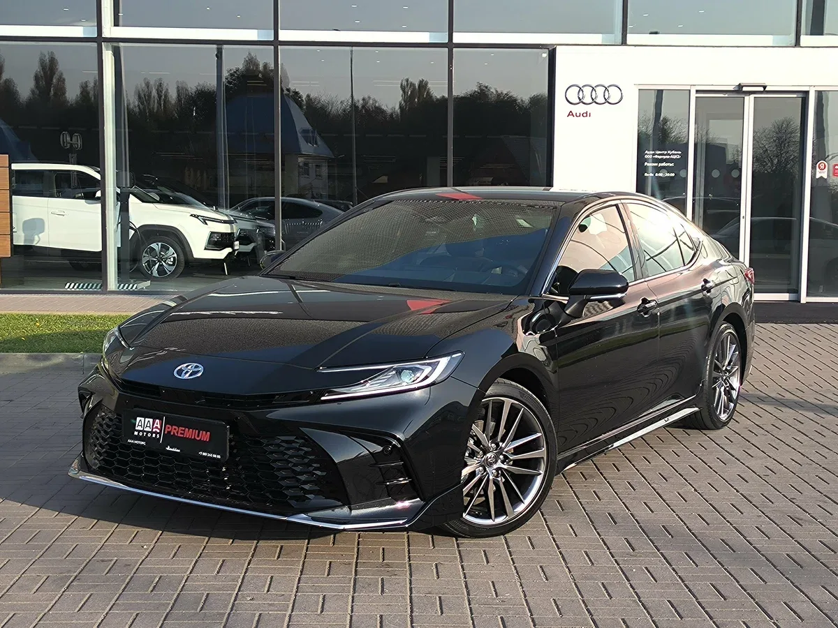 Toyota Camry IX (XV80) China Market