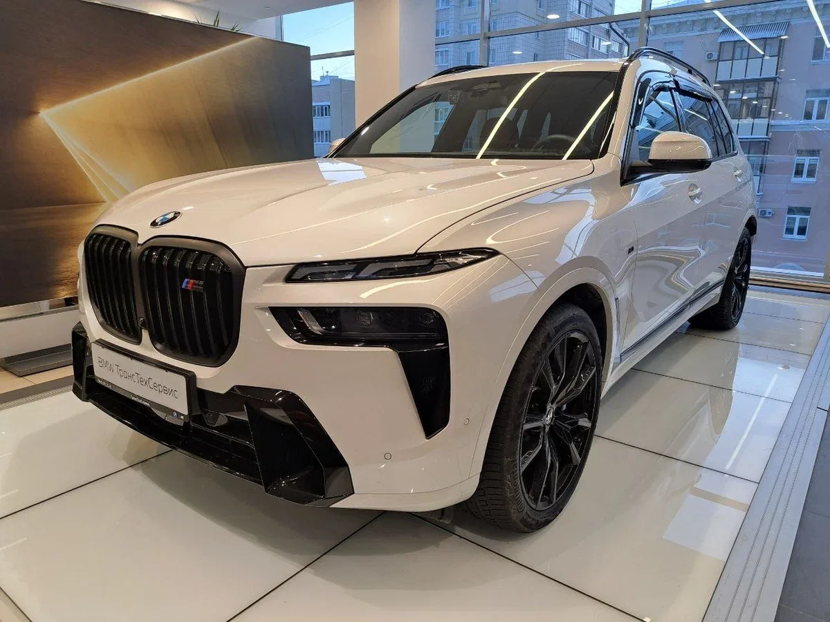 BMW X7 I (G07) Рестайлинг