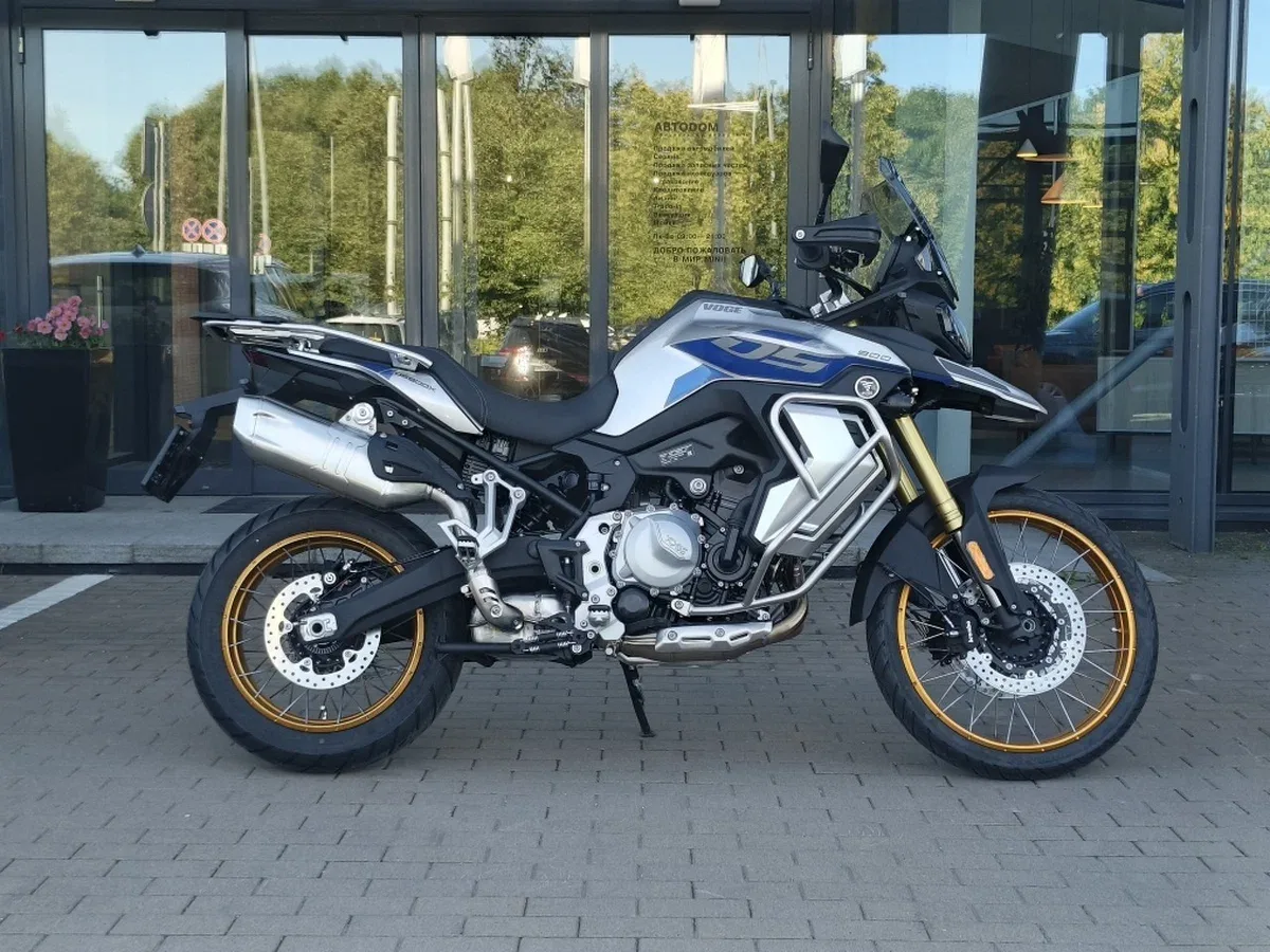 Voge DS900X