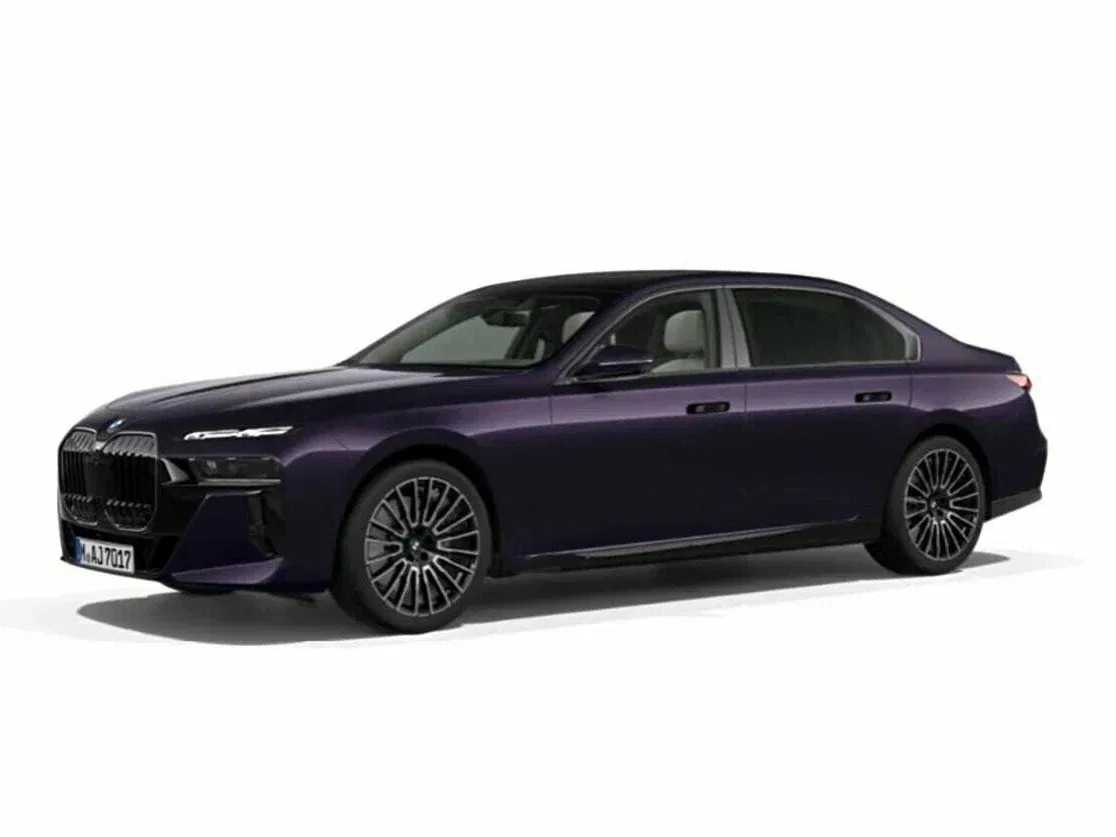 BMW 7 серии VII (G70)
