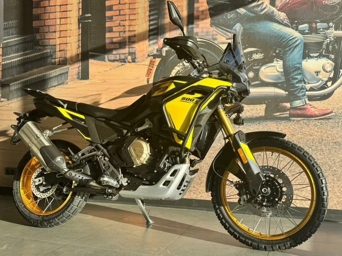 Voge 800DS Rally