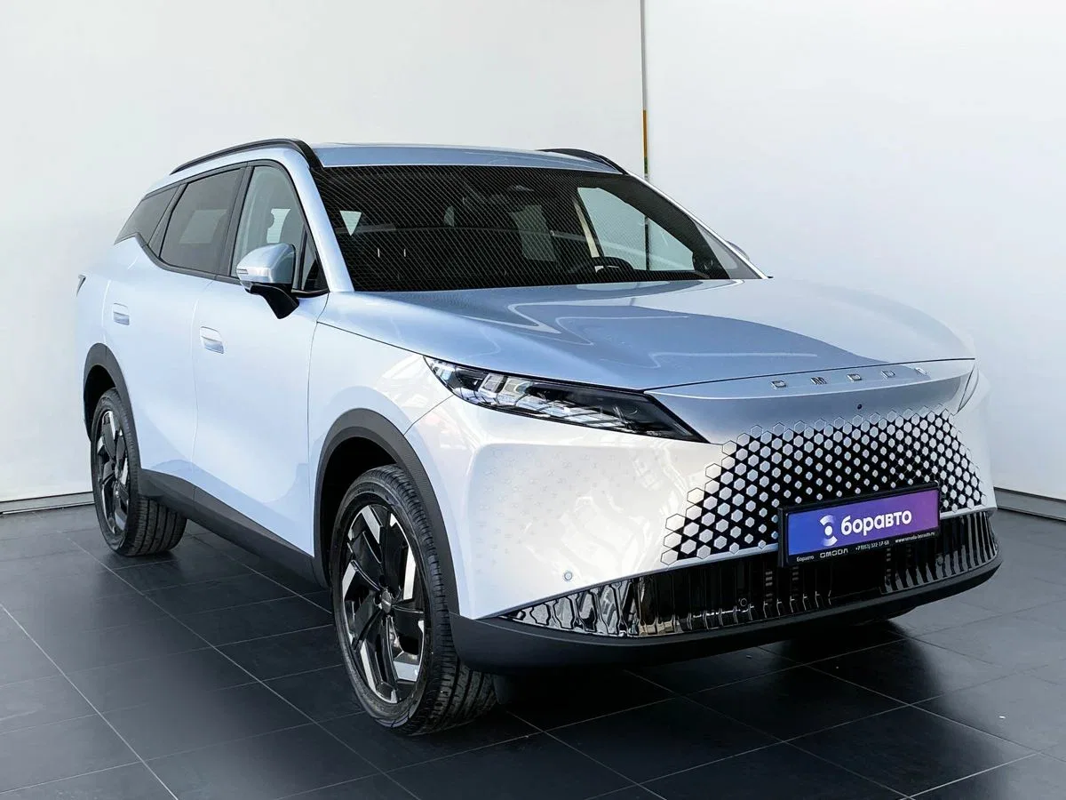 Omoda C7